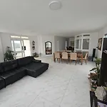 Suite En Apartamento Privado